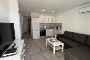 Modernes Apartment mit 1 Schlafzimmer und Balkon im Herzen von Playa del Inglés, Gran Canaria